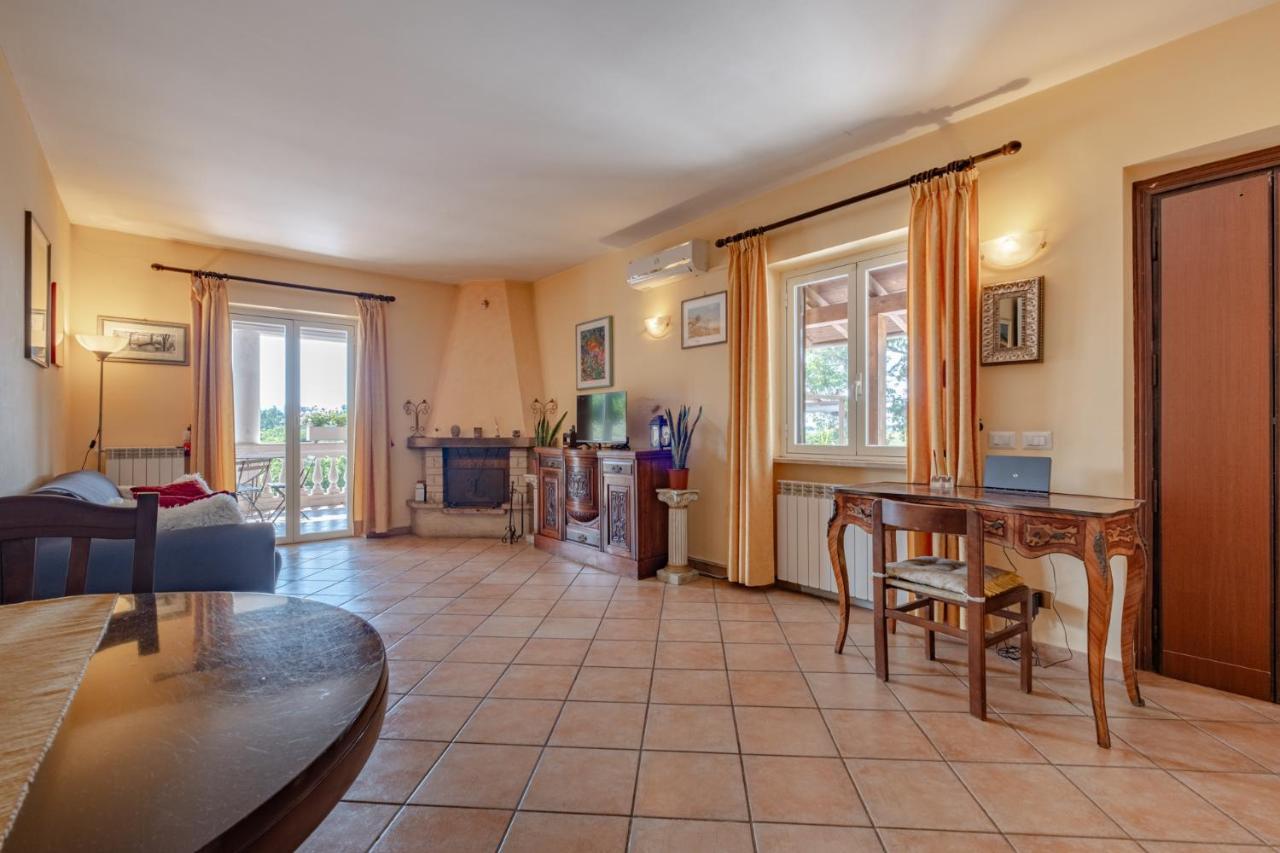 Casa Con Balcone Vista Campagna Free Netflix Apartment Rom